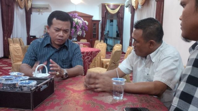 Bupati Merangin Al Haris belum memutuskan maju atau tidak di Pilkada Merangin karena masih fokus membangun Merangin