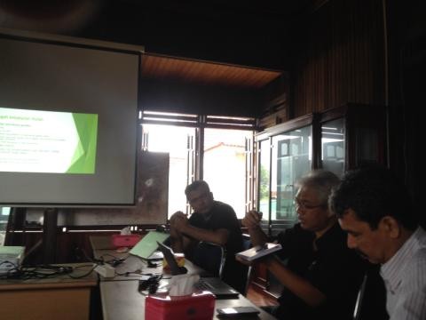 Jumpa pers refleksi akhir tahun di Warsi Jambi