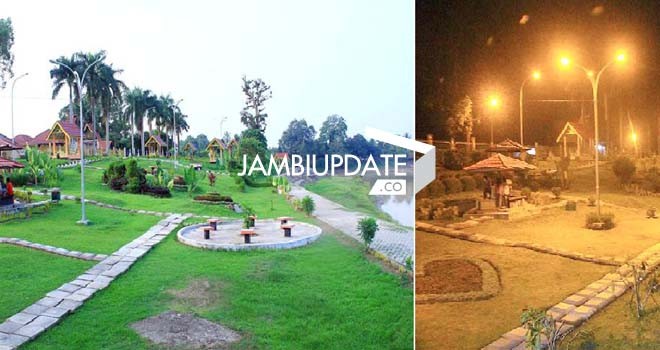 Taman Tanggo Rajo berada di pinggir Sungai Batanghari