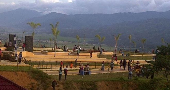 Komplek Perkantoran Bukit Tengah Kerinci.