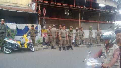 Pembongkaran bangunan liar di Kawasan Murni (5/1)