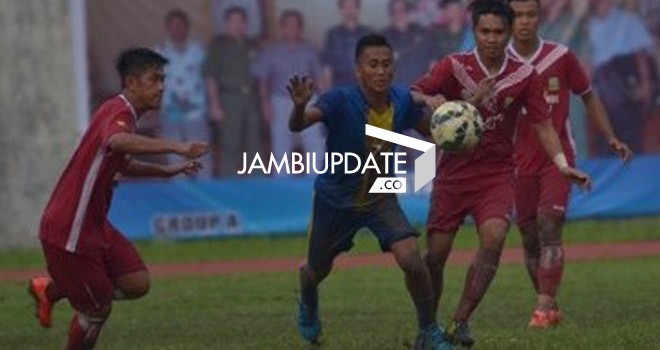 Pertandingan antara Kota Jambi versus Muaro Jambi yang berkesudahan 2-1 untuk Kota Jambi