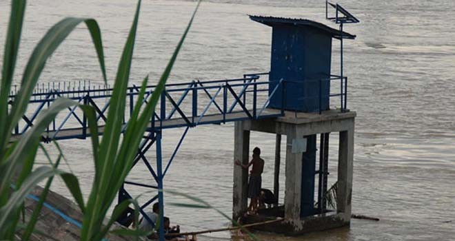 Debit Sungai Batanghari.