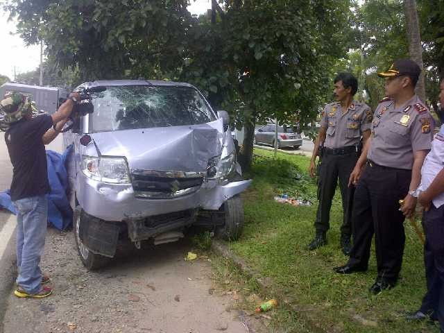 Mobil hasil curian tersangka yang diamankan polisi