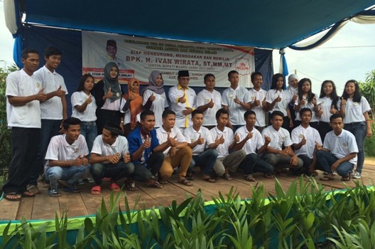 Foto bersama saat deklarasi IW Muda Berjaya