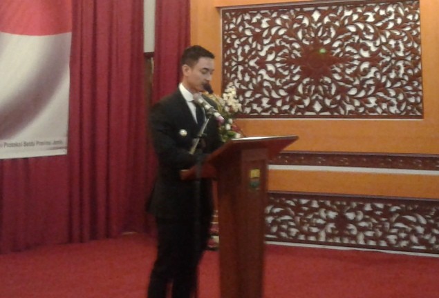 Pidato pertama Zumi Zola sebagai Gubernur Jambi