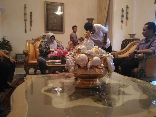 Sofia Fattah menerima tamu di kediamannya di bilangan Kota Baru Selasa siang ini (16/2)