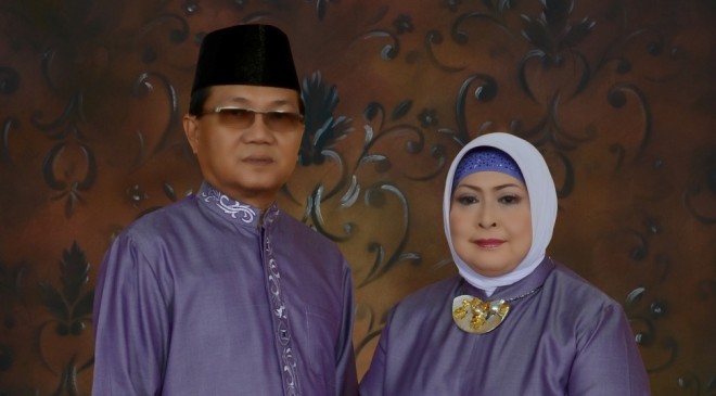 Sofia Fattah di dampingi suami tercinta Abdul Fattah