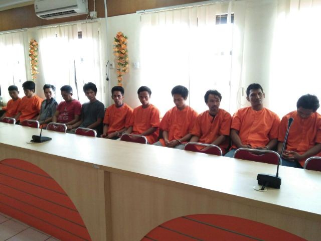 Para tersangka yang diamankan Polda Jambi.