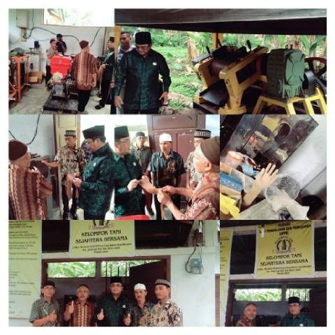 IW saat menyambangi home industri di Desa Muhajirin