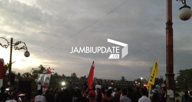 Gerhana matahari di Sarolangun