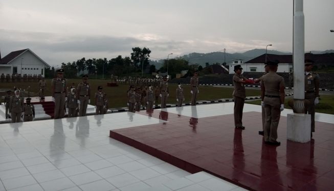 Upacara di IPDN Sumatera Barat siang ini (14/3)