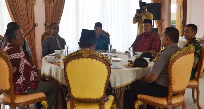 Tumenggung SAD bersama Bupati Tebo dan unsor Forkopimda Tebo