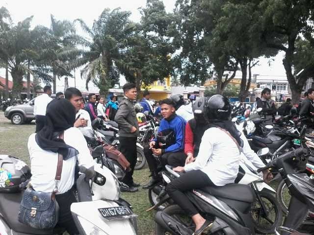 Para korban saat melapor di Mapolresta Jambi belum lama ini.