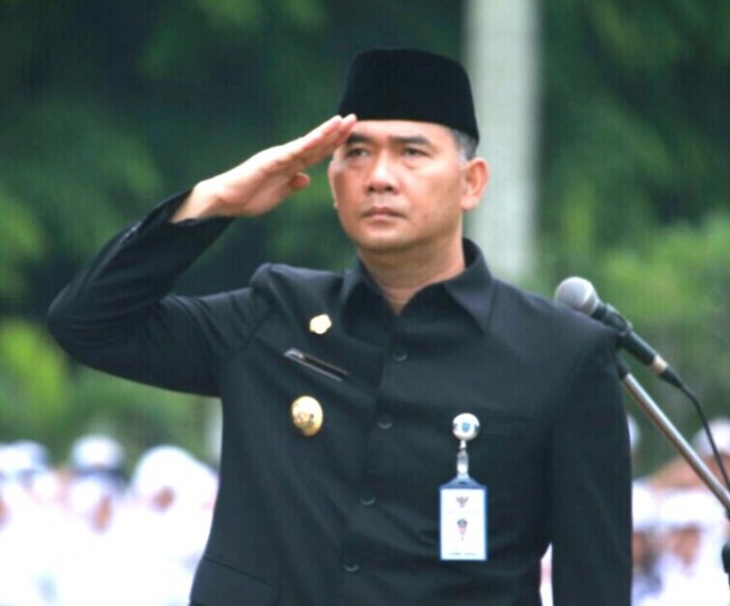 Walikota Jambi SY Fasha 
