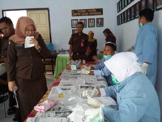 Tes urine di Kejari Sarolangun siang ini