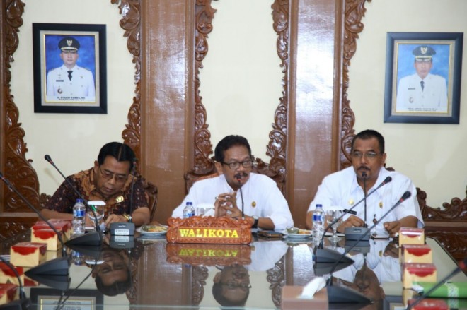 Suasana pertemuan antara DPRD Kediri dengan Pemkot Jambi