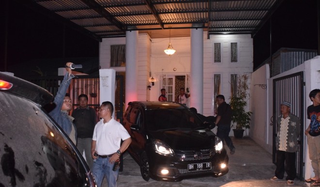 Salah satu mobil mewah yang diamankan oleh BNNP malam ini (5/4) 