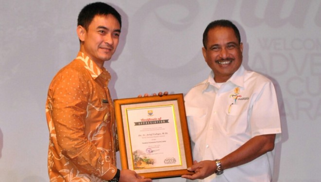 Gubernur Jambi Zumi Zola dan Menteri Pariwisata