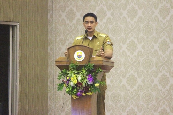 Gubernur Jambi, Zumo Zola dalam kegiatan Musrenbang RKPD Provinsi Provinsi Jambi.