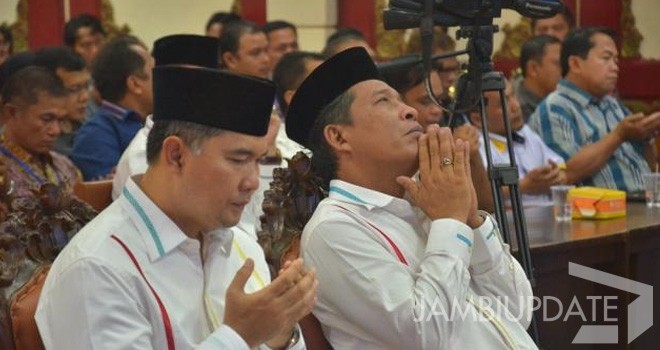 Walikota Jambi SY Fasha