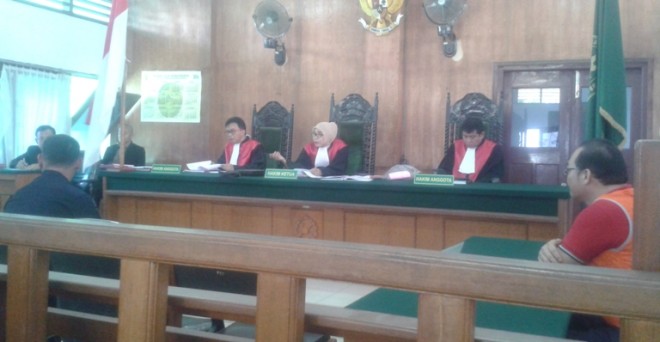 Sidang pembacaan putusan Edi Kacamata di PN Jambi Selasa (17/5)