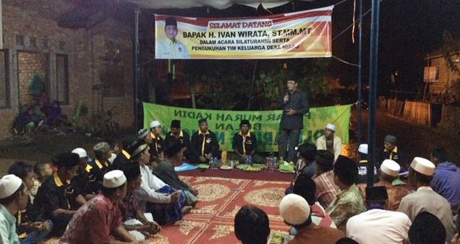 Calon Bupati Muaro Jambi, Ivan Wirata (IW), Kukuhkan Tim Keluarga Desa Niaso, Kecamatan Muarosebo, Kabupaten Muaro Jambi.