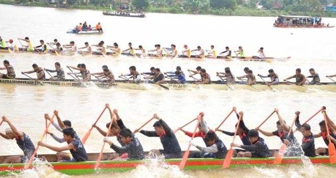 Lomba Perahu