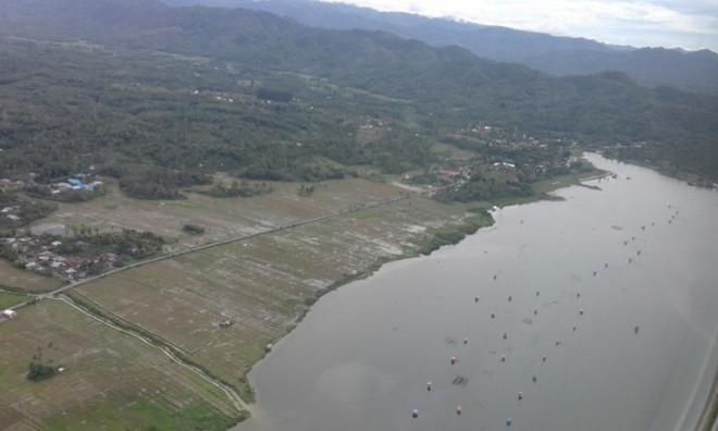 Pemandangan Danau Kerinci dari udara. Jika Kerinci dimekarkan, maka Danau Kerinci akan masuk destinasi wisata di Kerinci Hilir