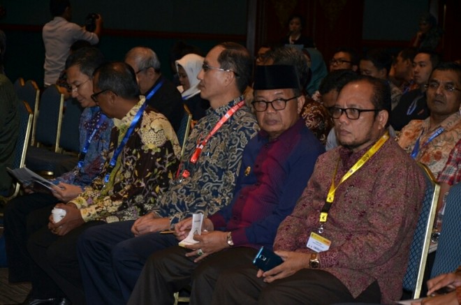  Wagub mengikuti Konvensi dan Pameran Indonesia Petroleum Association (IPA) ke-40, bertempat di Plenary Hall Jakarta Convention Center (JCC), Jumat (27/5).