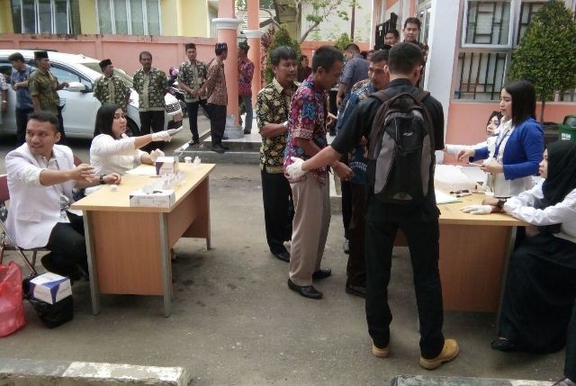 Tes urine di Dinas Kebersihan, Pertamanan dan Pemakaman (DKPP) Kota Jambi