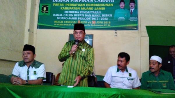 IW usai mendaftar di DPC PPP Muaro Jambi