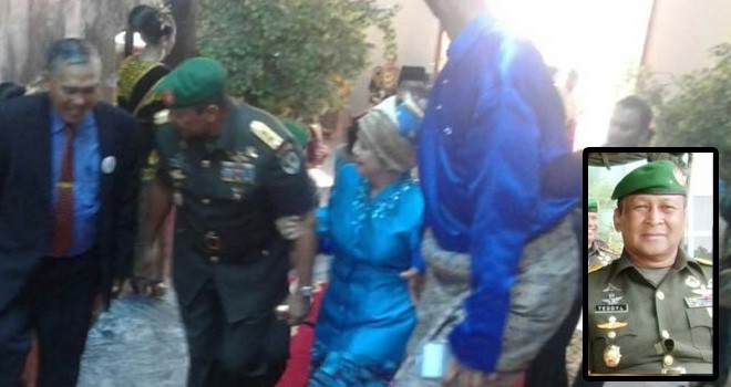 Pangdam Jaya Mayor Jendral TNI Teddy Lhaksmana saat menghadiri paripurna Hut Kota Jambi Ke-59.