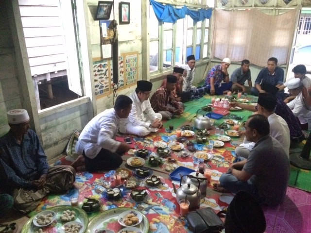 Ivan Wirata saat melakukan Safari ramadan di Desa Sekumbung