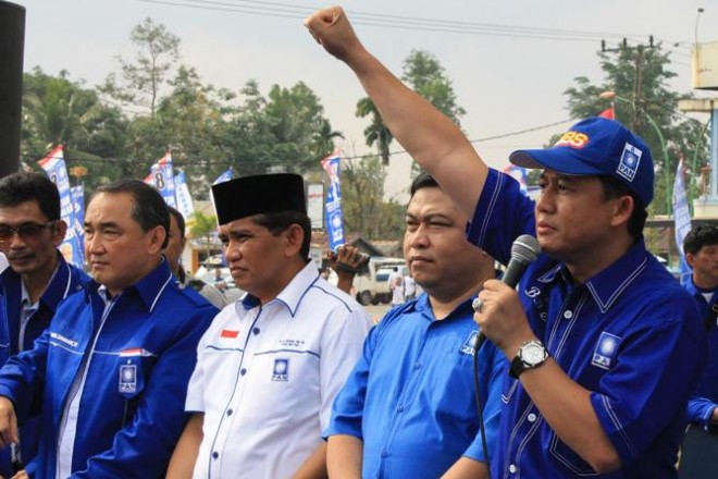 BBS (mengangkat tangan) saat mengikuti salah satu acara beberapa waktu lalu