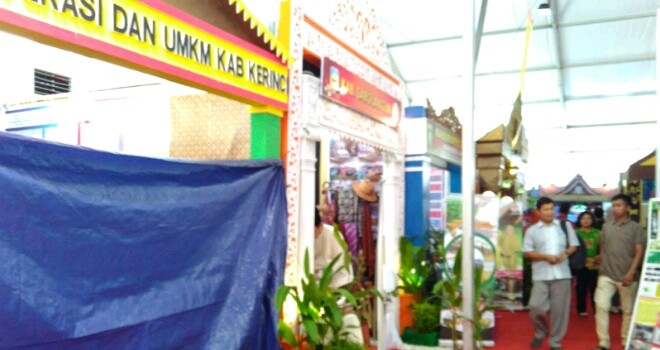 Stand Koperasi dan UMKM Kabupeten Kerinci Tutup.