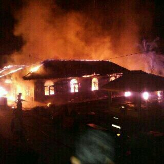 Breaking News Asrama Putra Ponpes Diniyyah Di Bungo Terbakar