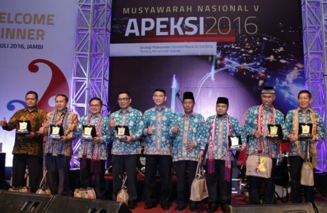 Beberapa walikota yang hadiri di acara Gala Dinner Apeksi semalam (26/7)
