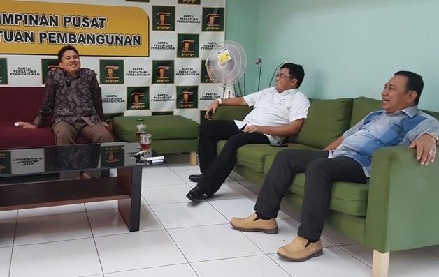 Kandidat Cabup PPP Ivan Wirata dan Evi Suherman saat berada di DPP PPP sebelum mengikuti fit and propertest beberapa waktu lalu