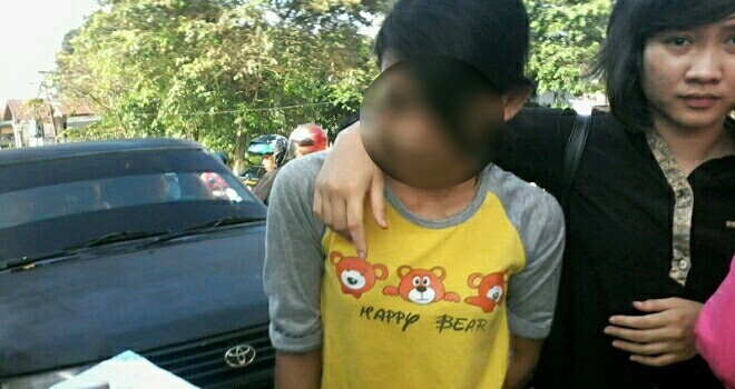 Sejumlah digiring tim Gabungan BNNP Jambi dan Polda Jambi.