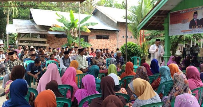 IW dan keluarga Besar Alm.Ahmad Ripun dan IW Muslimah berilaturahmi dg Masyarakat Pal 9 dalam RT 13 dan RT 23 Desa Sei Gelam Kec.Sungai gelam.