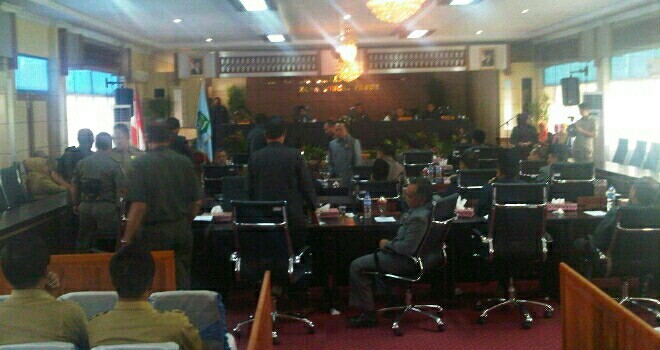 Ruang Rapat Paripurna Anggota Dewan Perwakilan Rakyat Daerah (DPRD) Kota Sungaipenuh.
