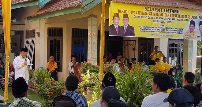 Sosialisasi Ivan Wirata (IW) di Sungai Gelam.