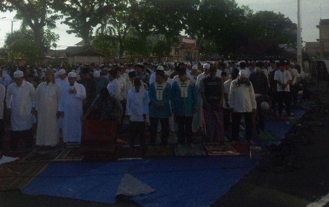 Sholat Ied di Mapolda Jambi Senin (13/9)
