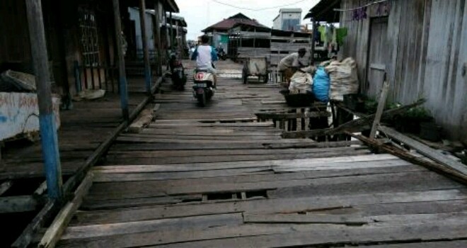 Kondisi jalan Tanjung Solok.