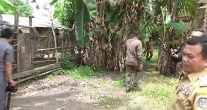 Bupati Merangin, H Al Haris, secara diam-diam turun ke warung remang-remang (Warem) di kawasan Mentawak Kecamatan Nalotantan.