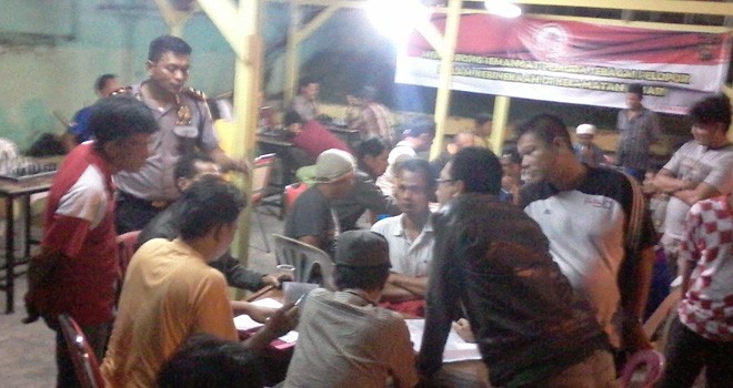 Perlombaan memperingati hari sumpah pemuda.