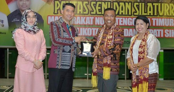 Acara pentas seni masyarakat Jambi asal Nusa Tenggara Timur (NTT).