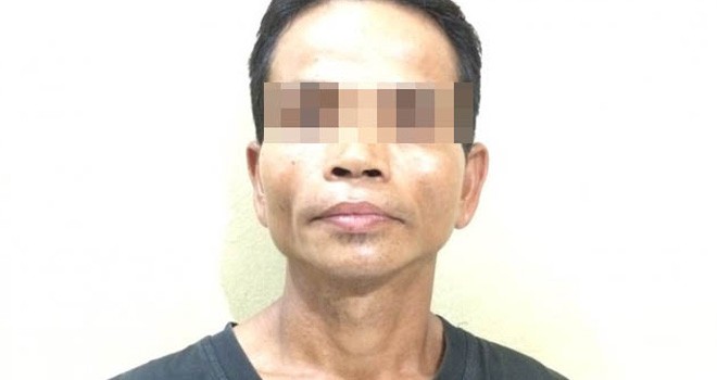 Tersangka Mahardiansyah alias Mahar yang cabuli anak tirinya diamankan di Mapolres Sambas. Foto : Sairi/RK/JawaPos.com