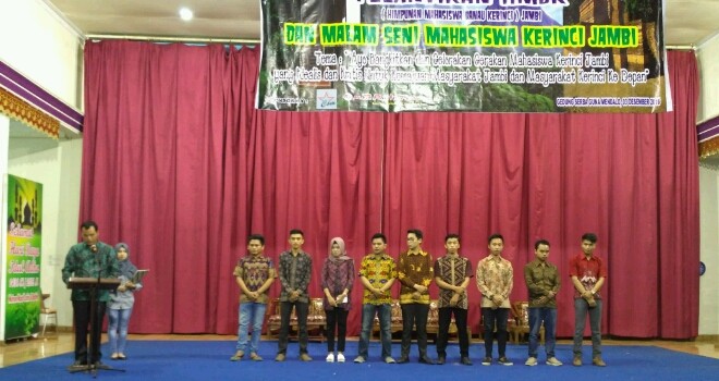 Pelantikan pengurus HMDK Jambi oleh Wakil Bupati Kerinci, Zainal Abidin.